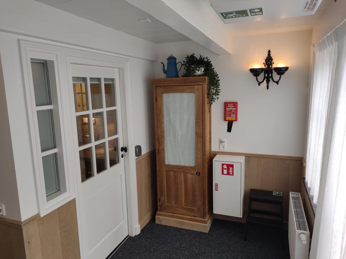 Vrye Heerlykheyd (Adults Only) Apartment มิดเดิลบวร์ก ภายนอก รูปภาพ